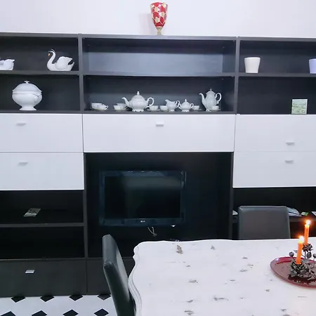 Doge Cambiaso- Davanti All'acquario - Grande Terrazza Privata - Palazzo Nobiliare Storico Janov