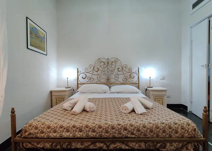 Doge Cambiaso- Davanti All'acquario - Grande Terrazza Privata - Palazzo Nobiliare Storico * Janov