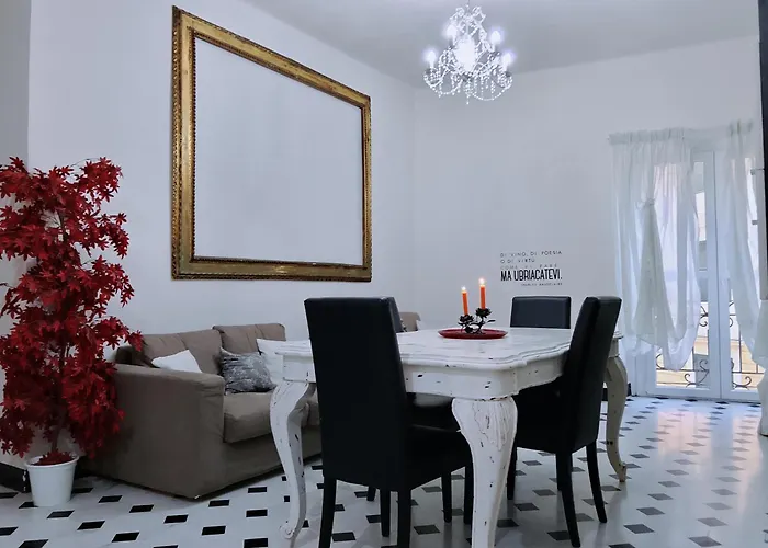 Doge Cambiaso- Davanti All'acquario - Grande Terrazza Privata - Palazzo Nobiliare Storico * Janov