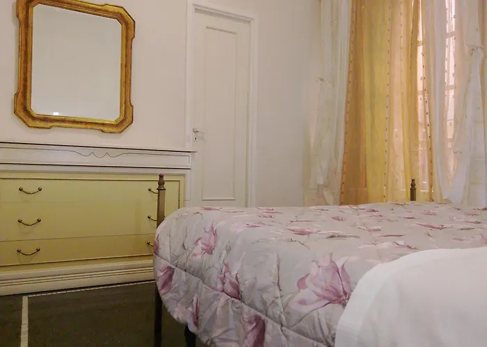 Doge Cambiaso- Davanti All'acquario - Grande Terrazza Privata - Palazzo Nobiliare Storico Janov